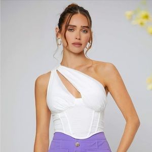 One shoulder top